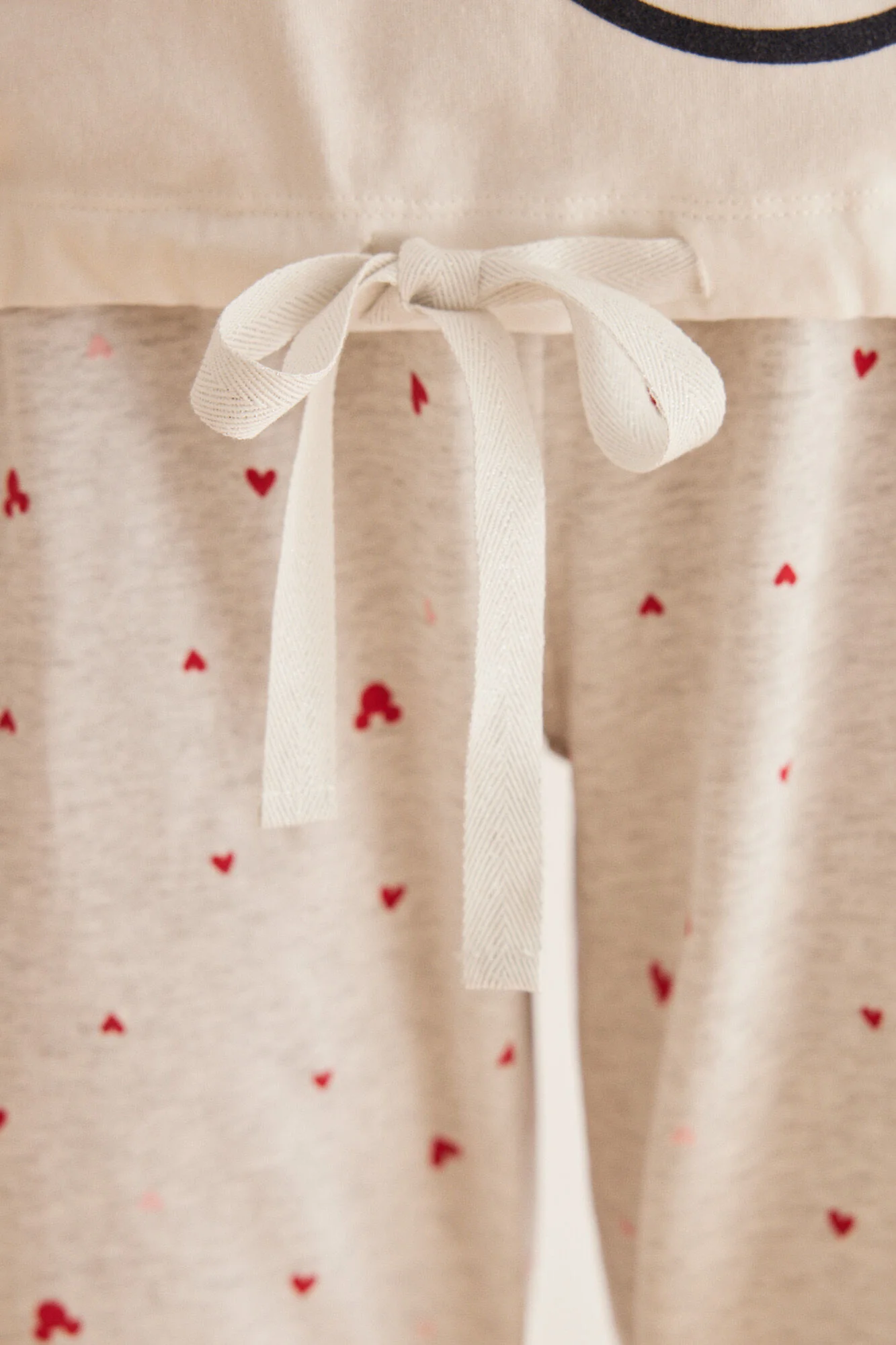 100% cotton Minnie hearts pyjamas - Image 4