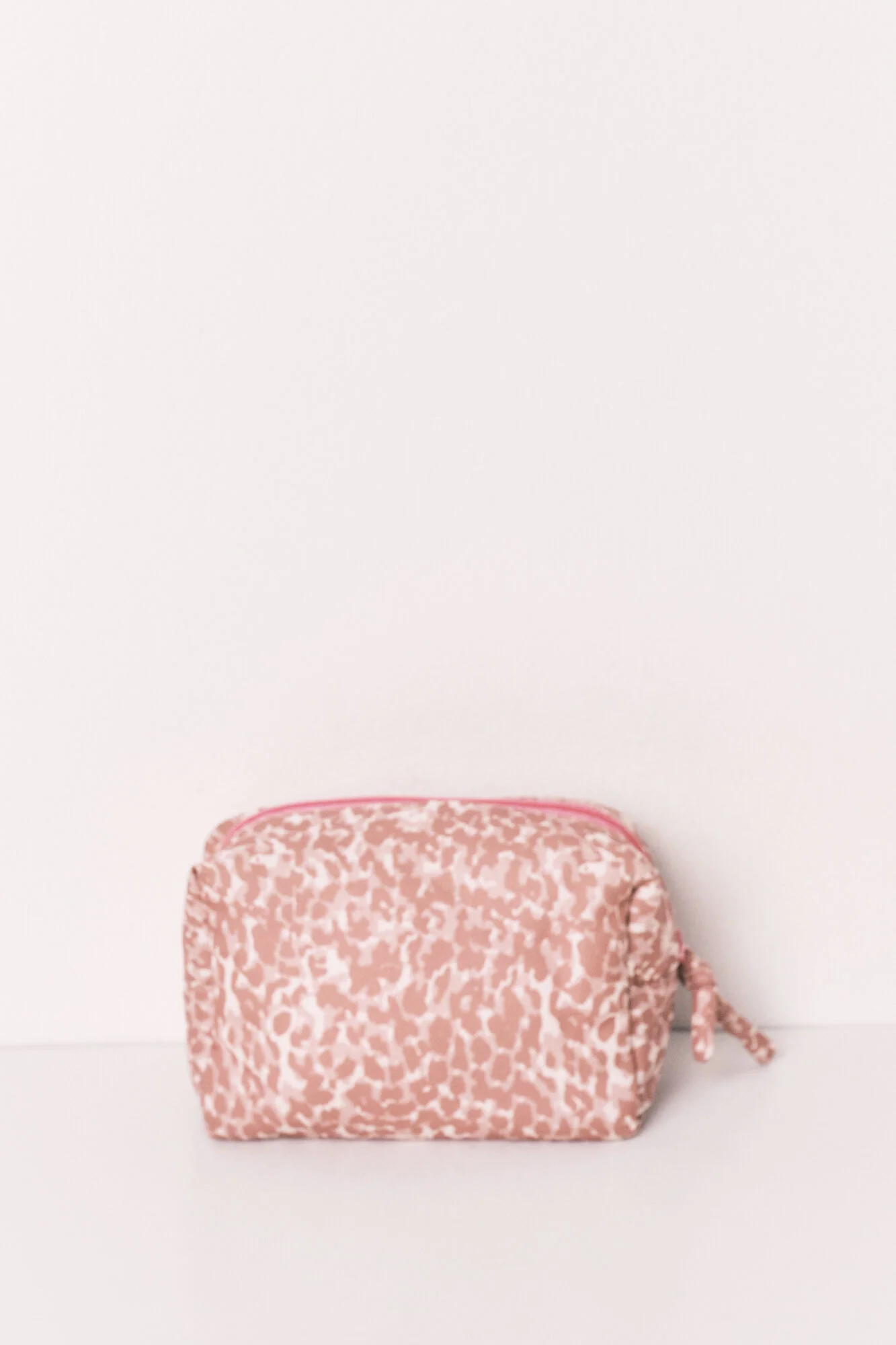Animal print medium vanity case - Image 4