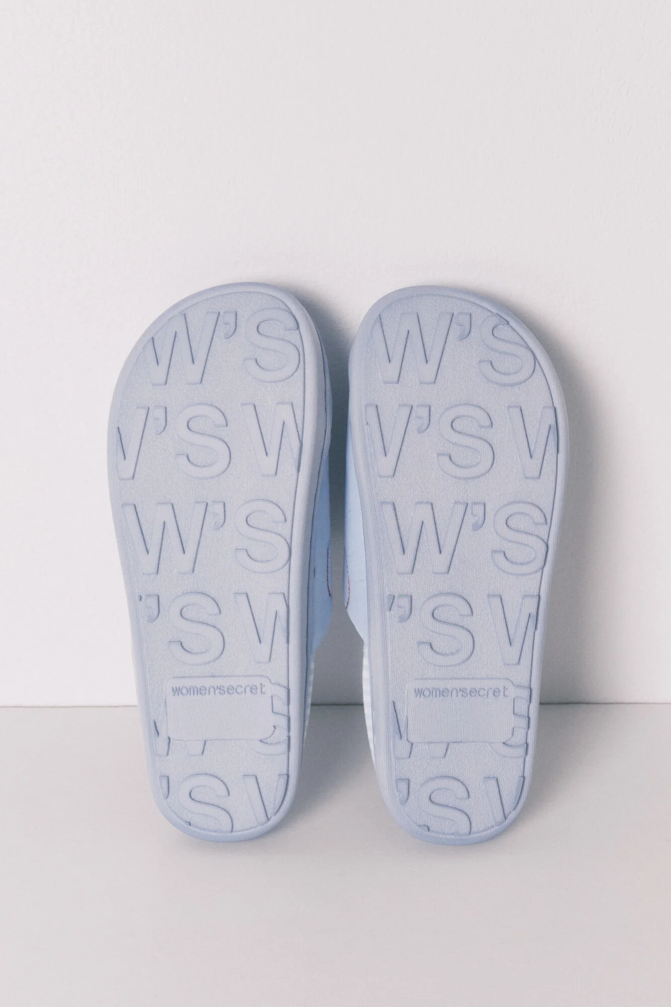 Blue cherry slippers - Image 4