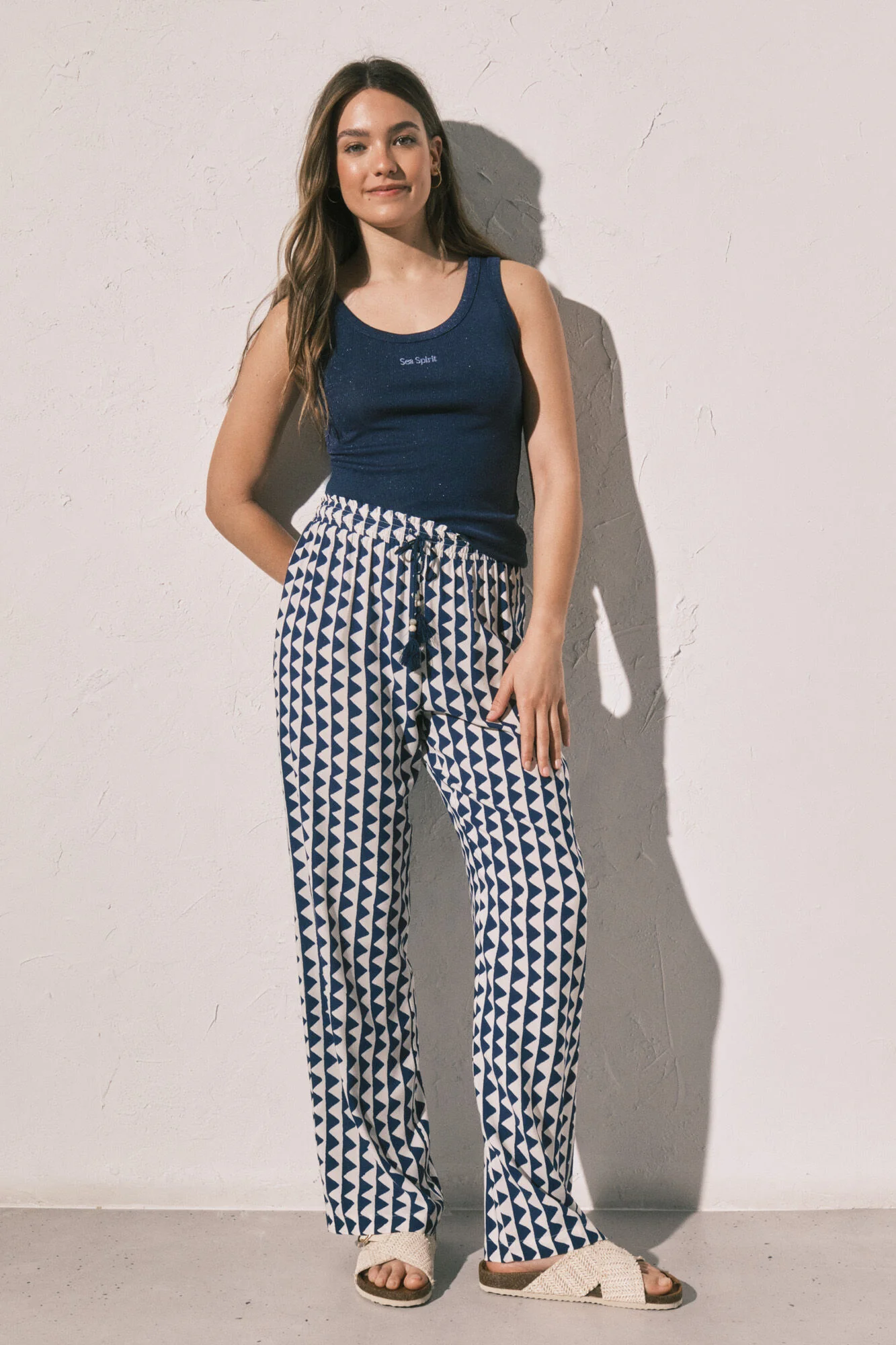 Blue geometric print long trousers - Image 2