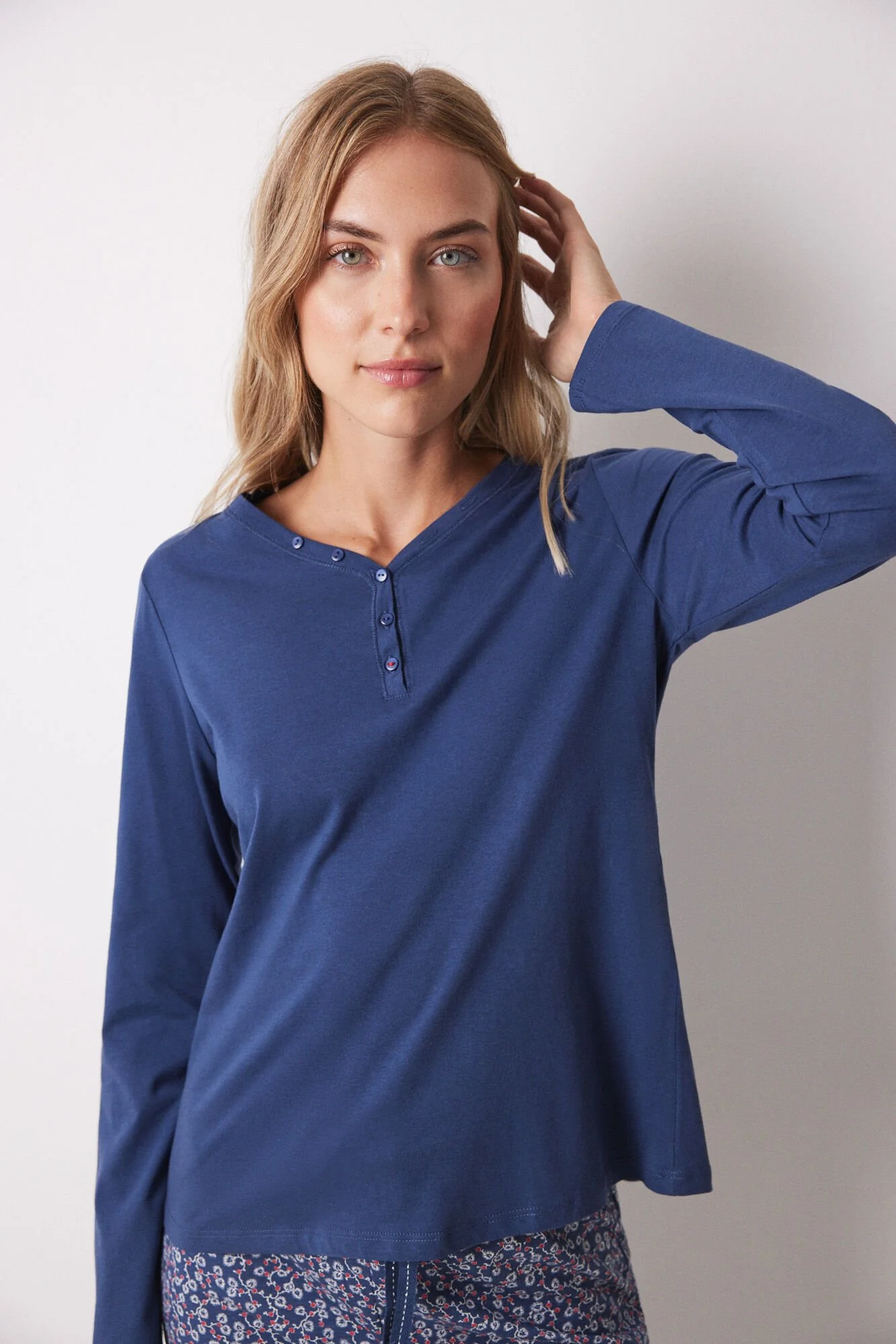 Blue long sleeve cotton t-shirt - Image 3