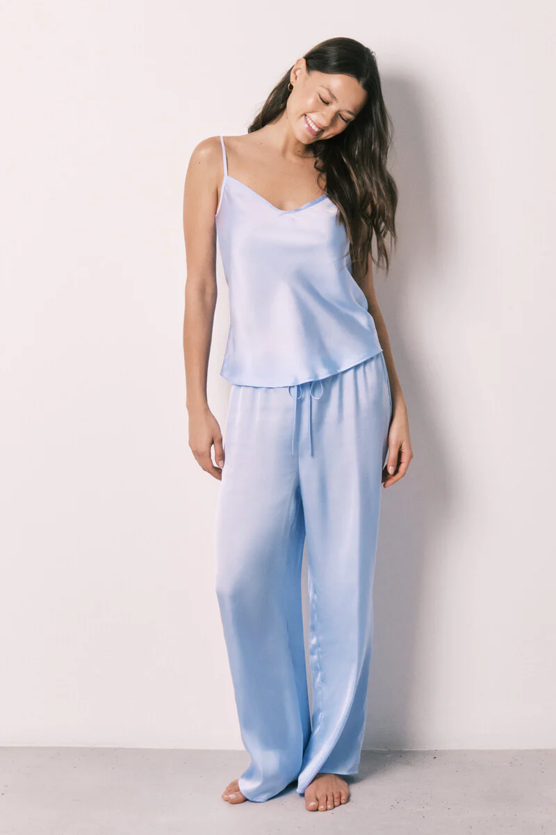 Blue satin long pyjamas - Image 4