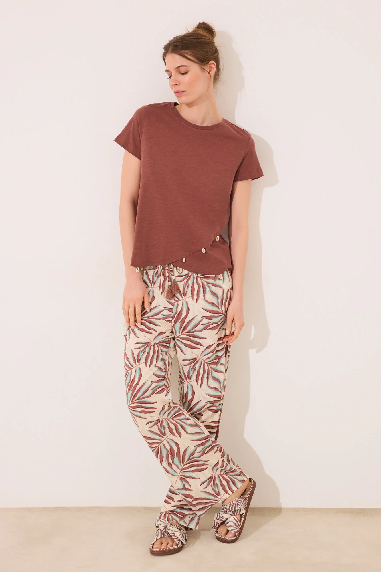 Brown leaf print viscose trouser