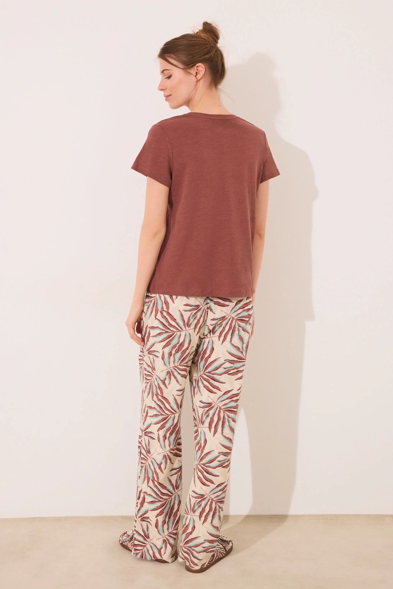 Brown leaf print viscose trouser - Image 2