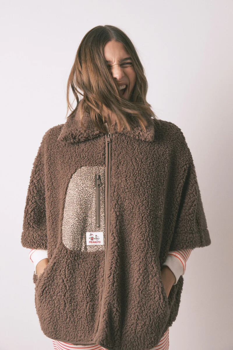 Brown Snoopy faux shearling poncho short robe - Image 2