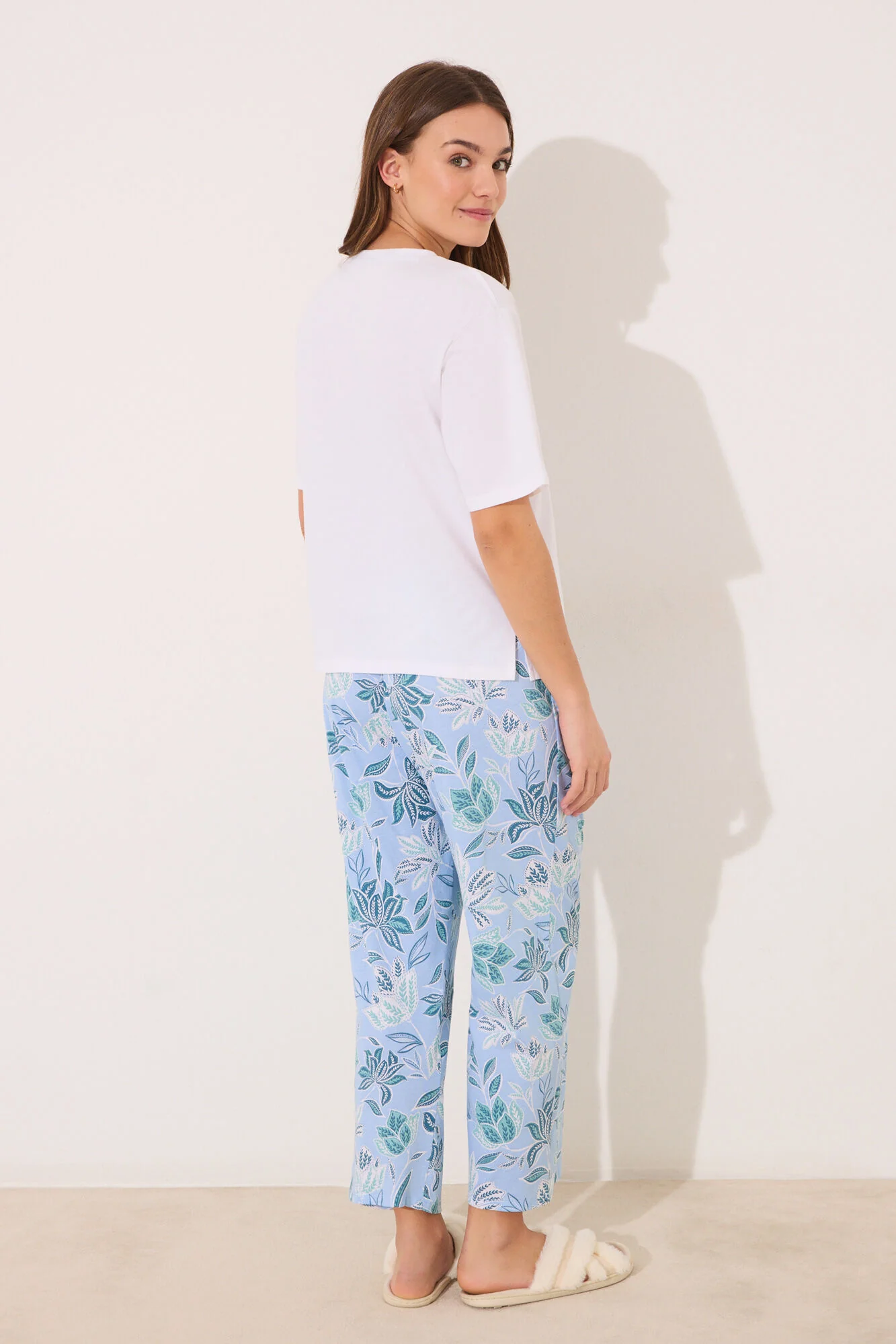 Capri pyjamas 100% cotton with floral print - Image 2