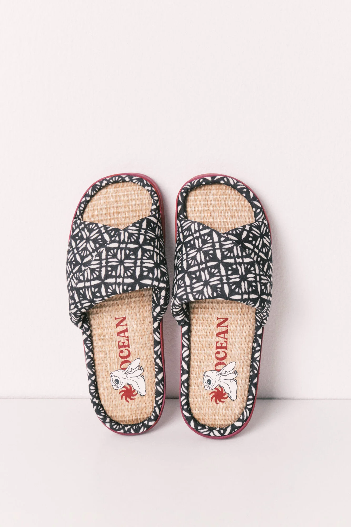 Ethnic print cross-strap slippers