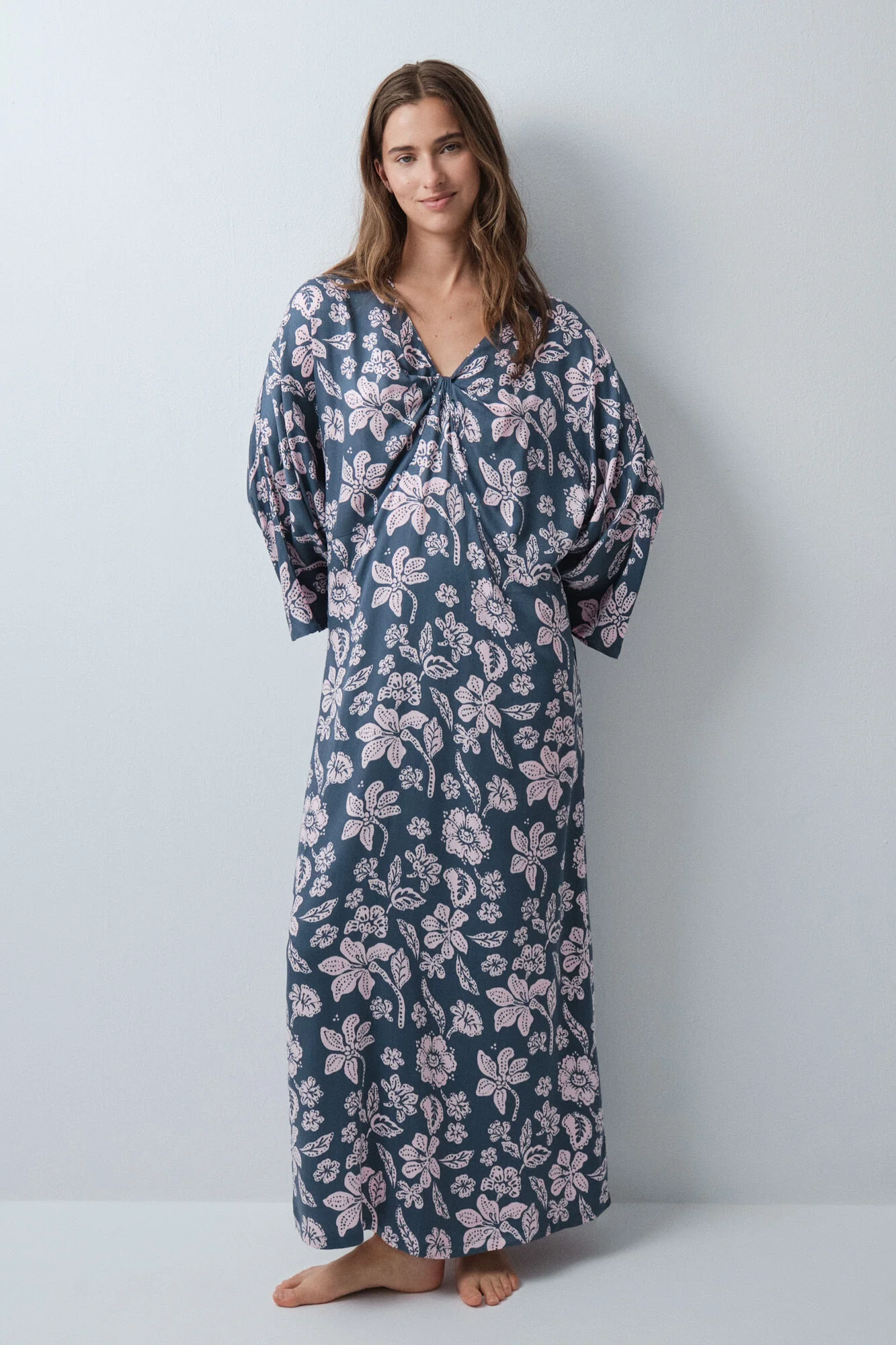 Green floral print viscose kaftan dress - Image 2