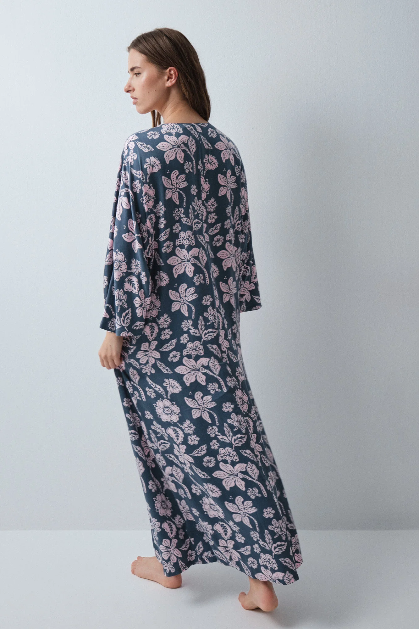Green floral print viscose kaftan dress - Image 4