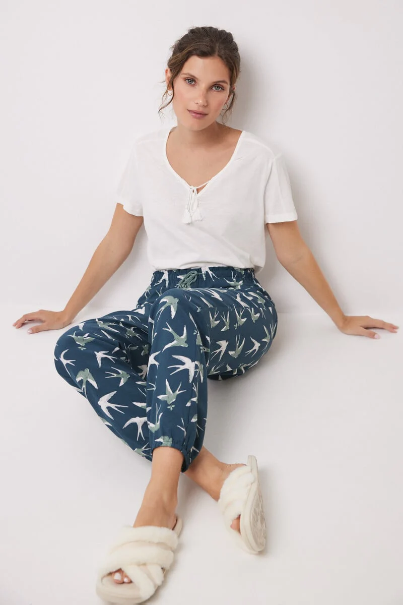 Leaf print viscose skinny pants
