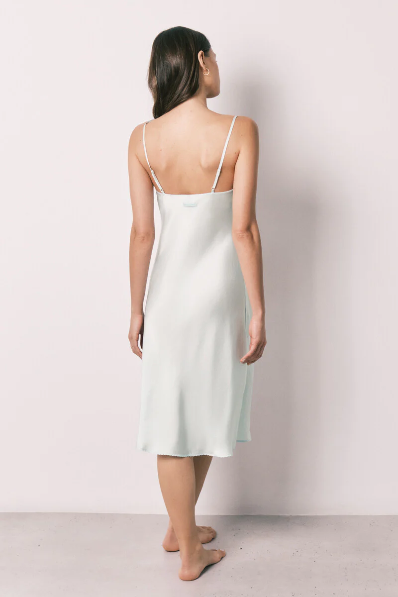 Green satin strappy midi nightgown - Image 5
