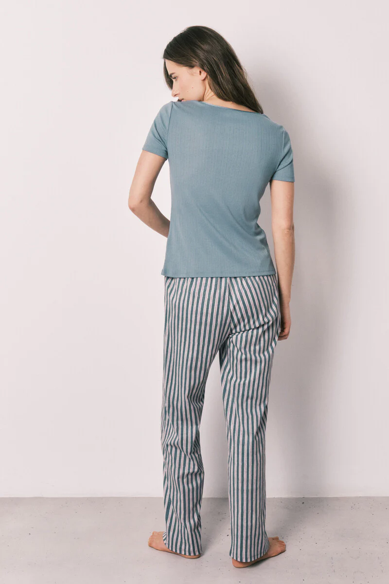 Green striped pyjamas - Image 4