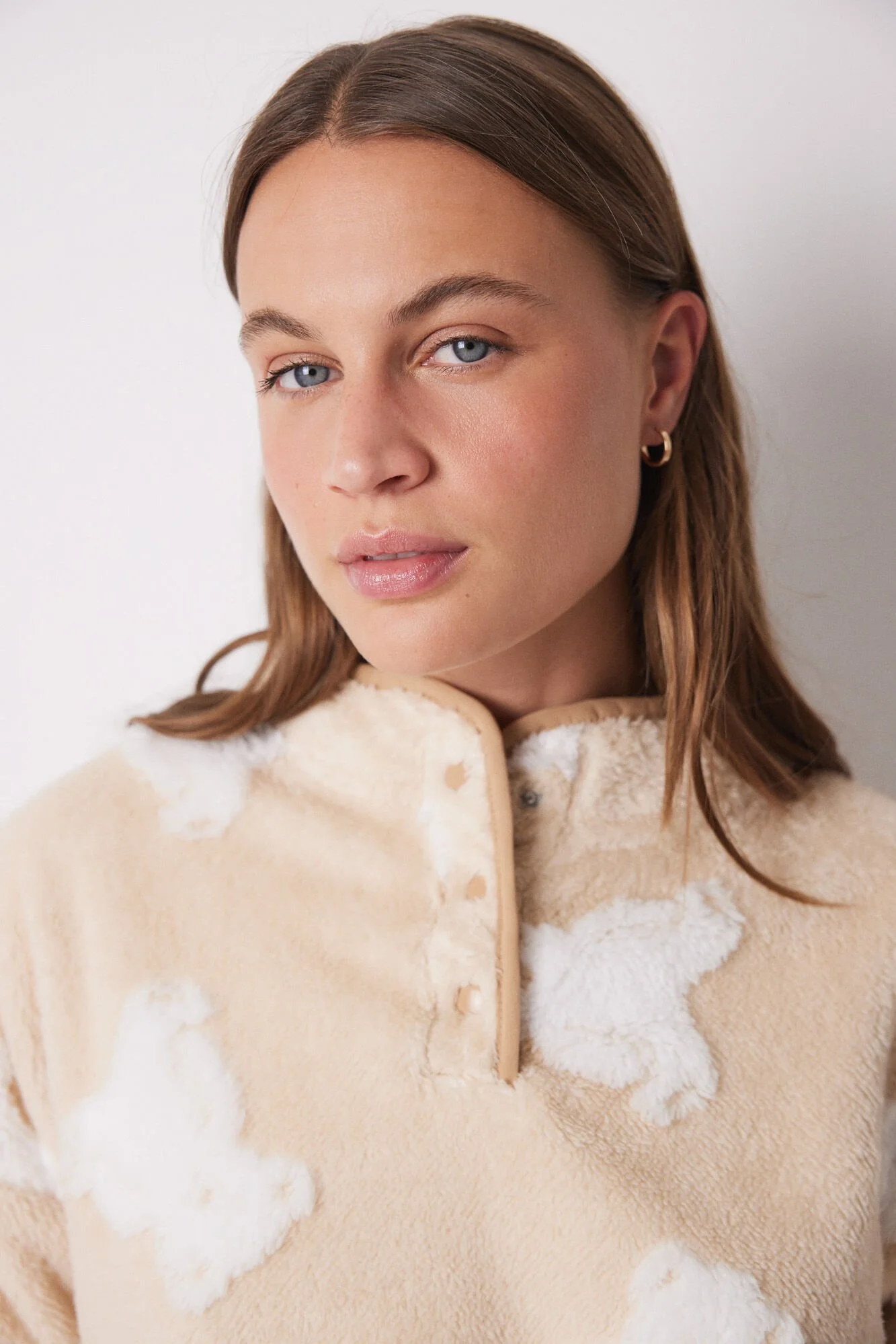 Long fleece pajamas with jacquard bears - Image 2