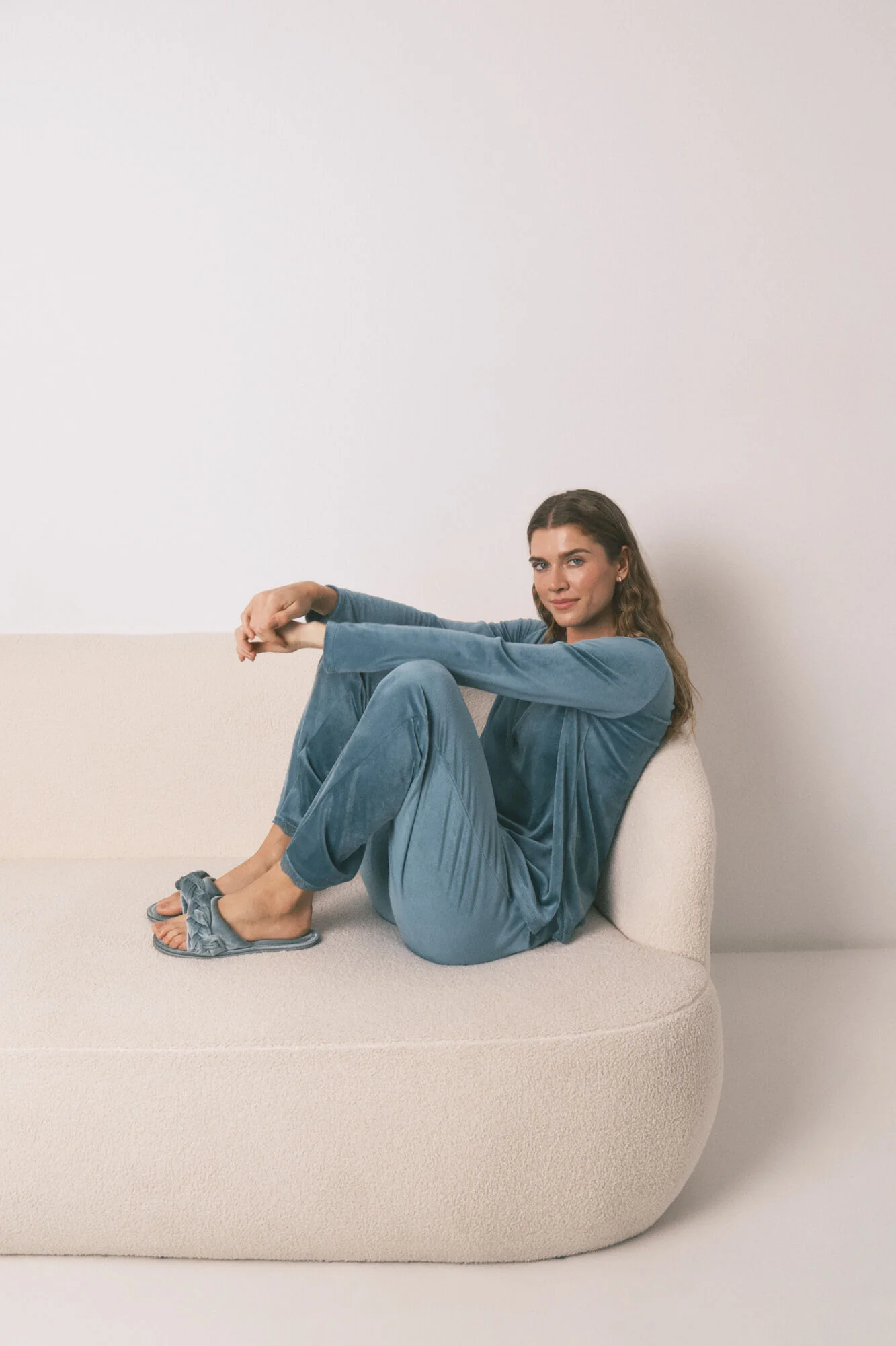 Long green velvet pajamas
