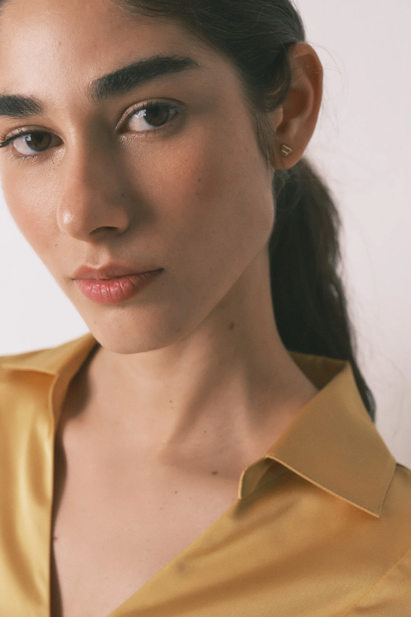 Long mustard satin classic pyjamas - Image 7