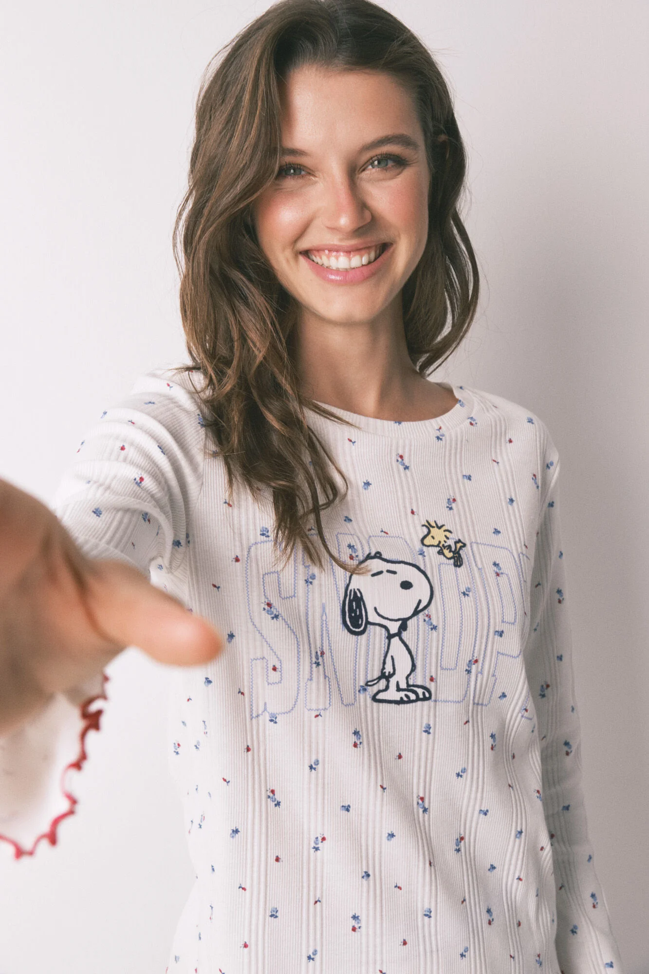 Long pyjamas Snoopy white flowers - Image 6