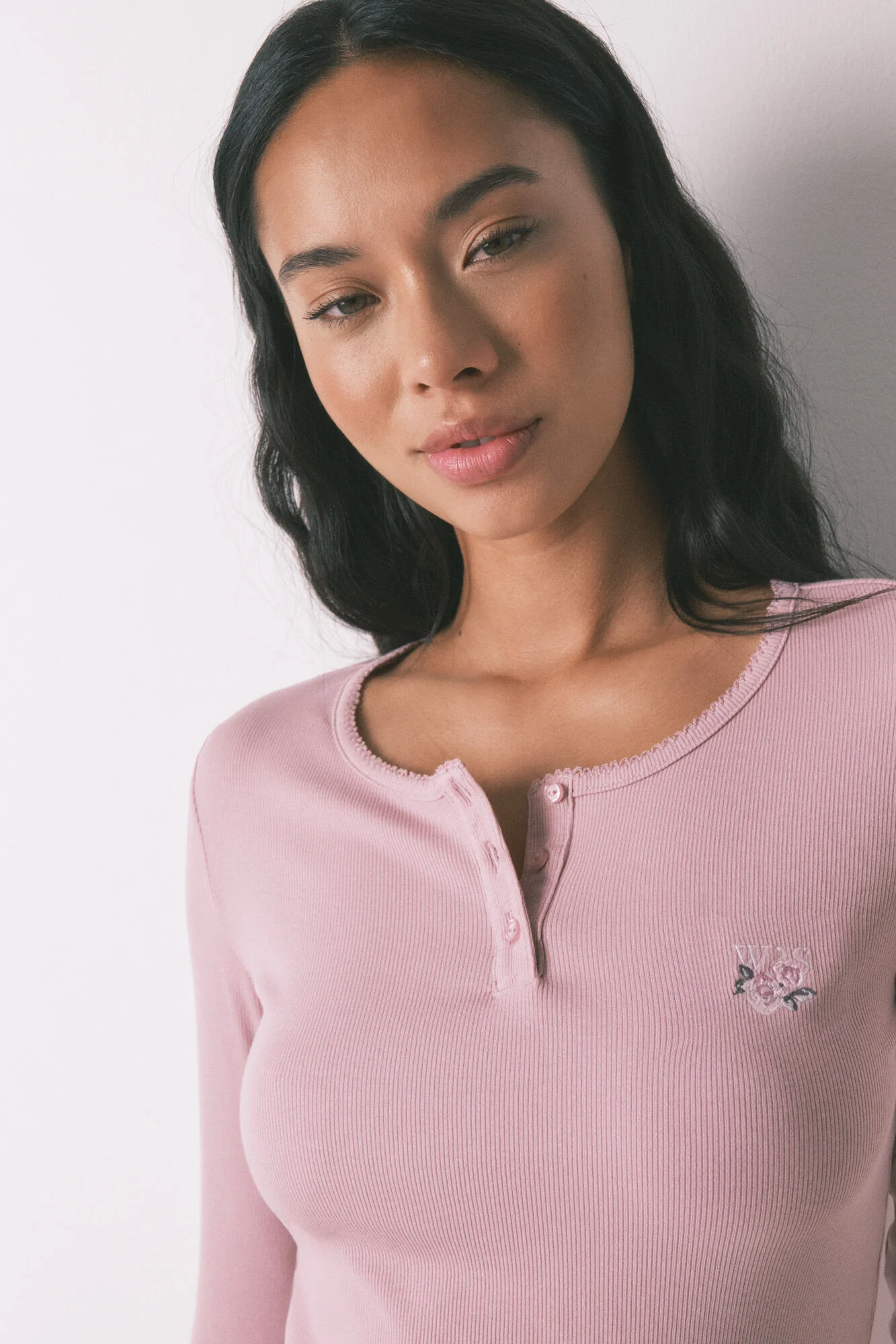 Long pyjamas with pink floral print - Image 3