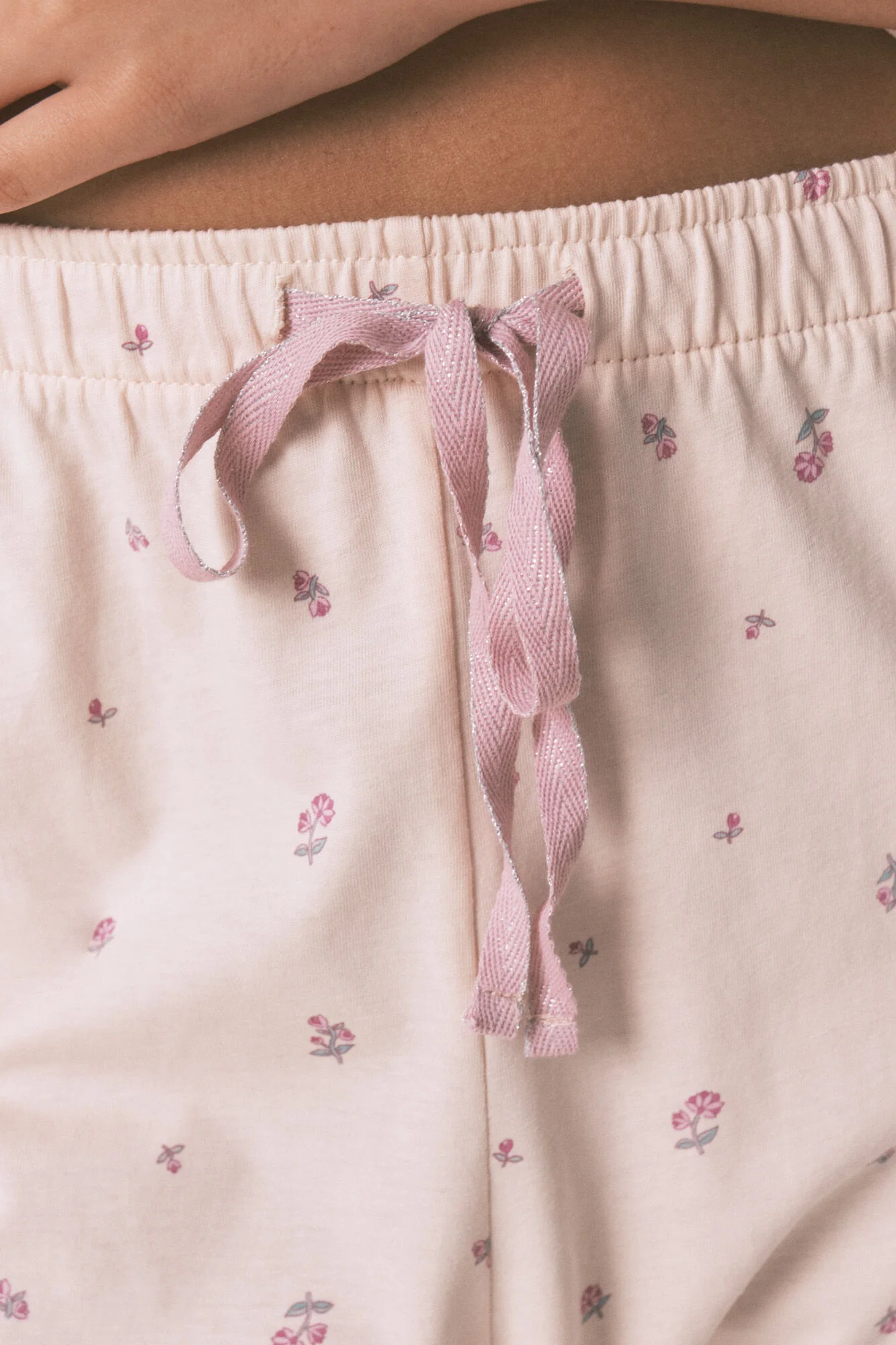 Long pyjamas with pink flowers - Image 6