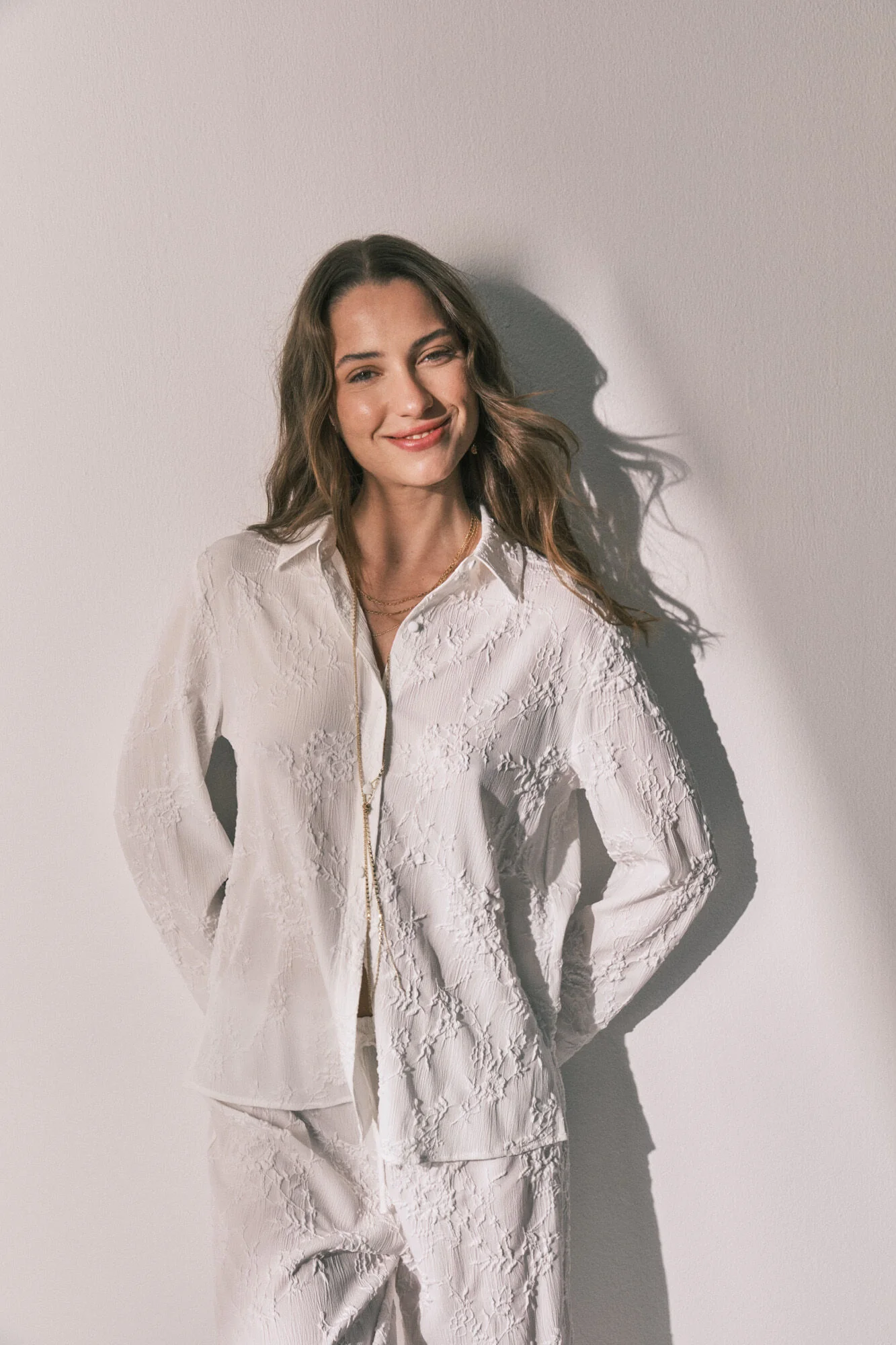 Long satin jacquard shirt pyjamas in White - Image 8