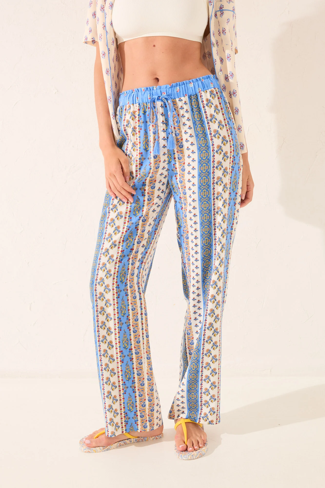 Long viscose trouser with multicoloured borders - Image 2