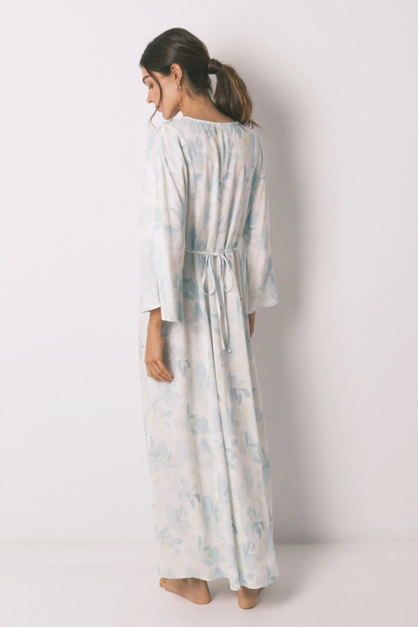 Long wrap nightgown with belt - Image 2