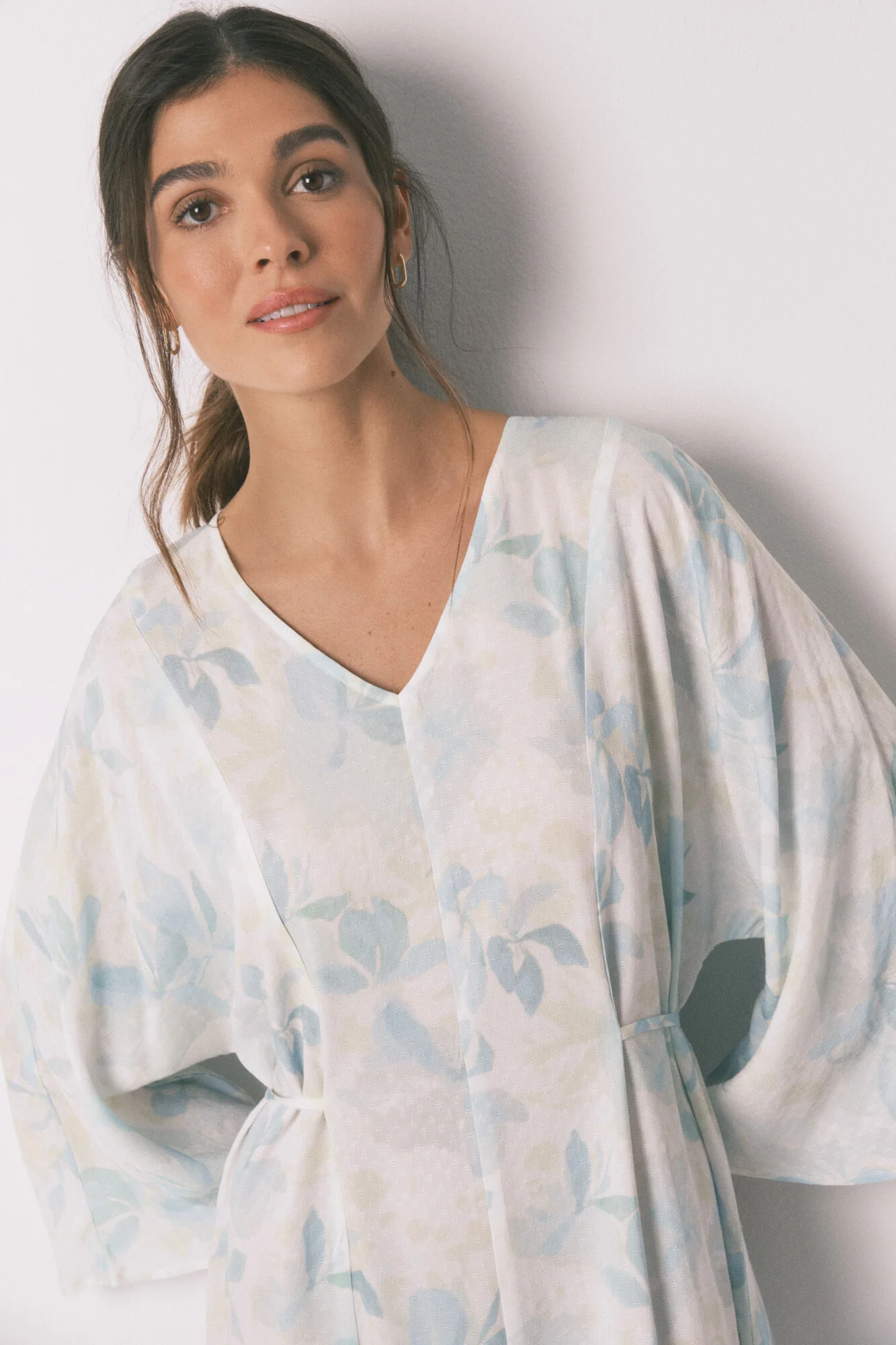 Long wrap nightgown with belt - Image 4