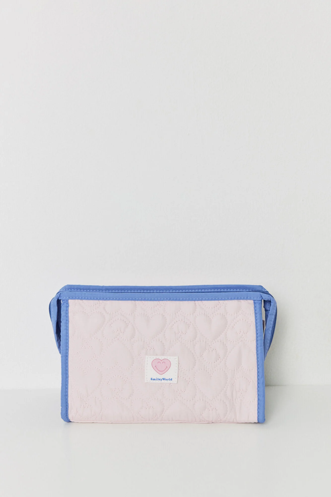Medium padded Smiley hearts toiletry bag - Image 6
