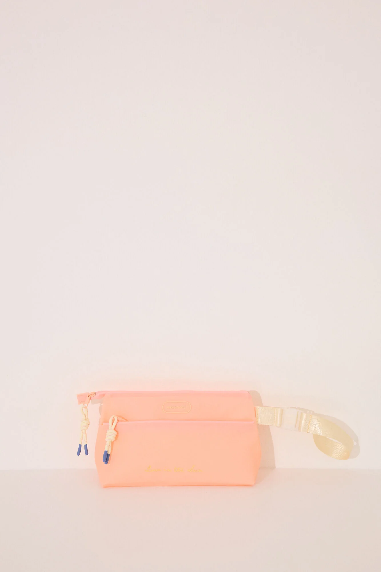 Medium vanity case bag, water-resistant case - Image 2
