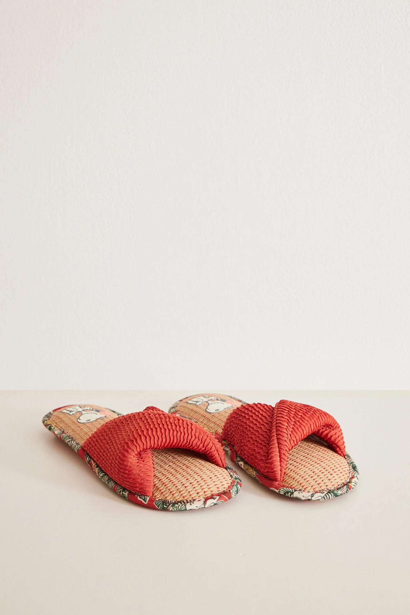 Orange slippers - Image 2