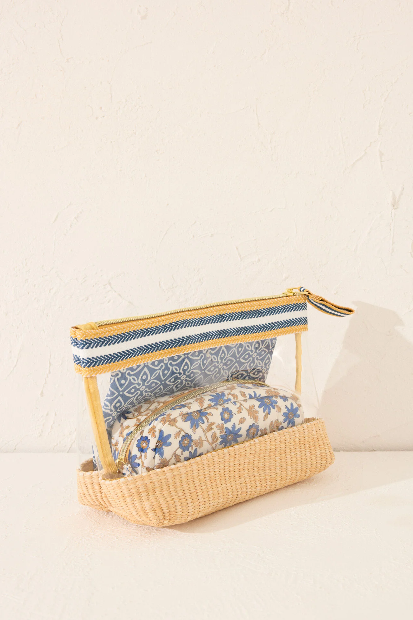 Pack of 3 flower print toiletry bags