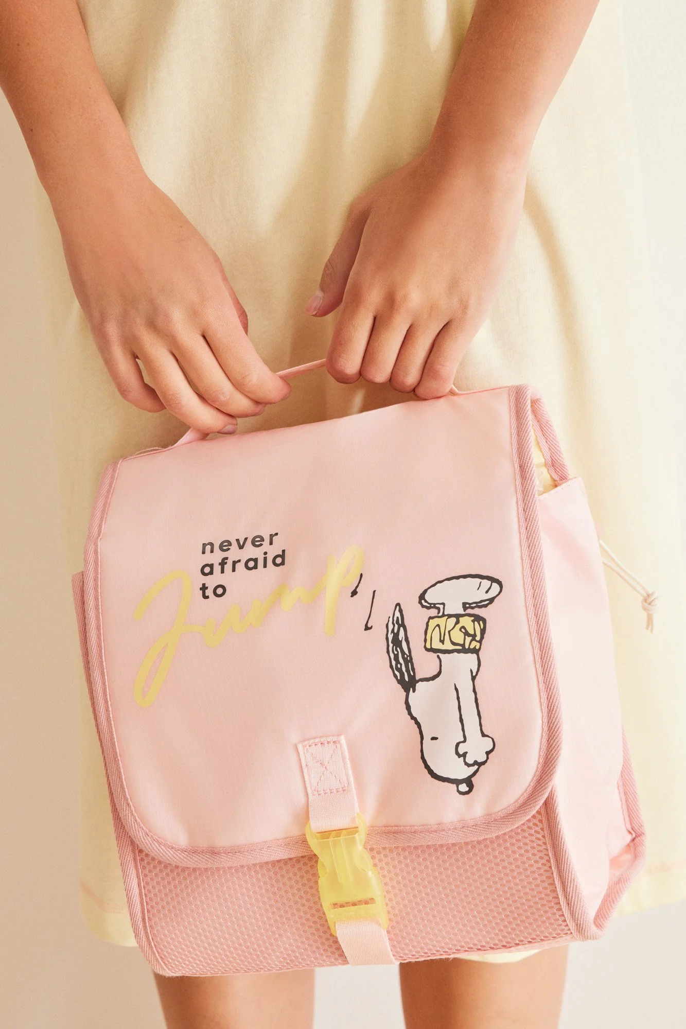 Pink Snoopy vanity case - Image 2
