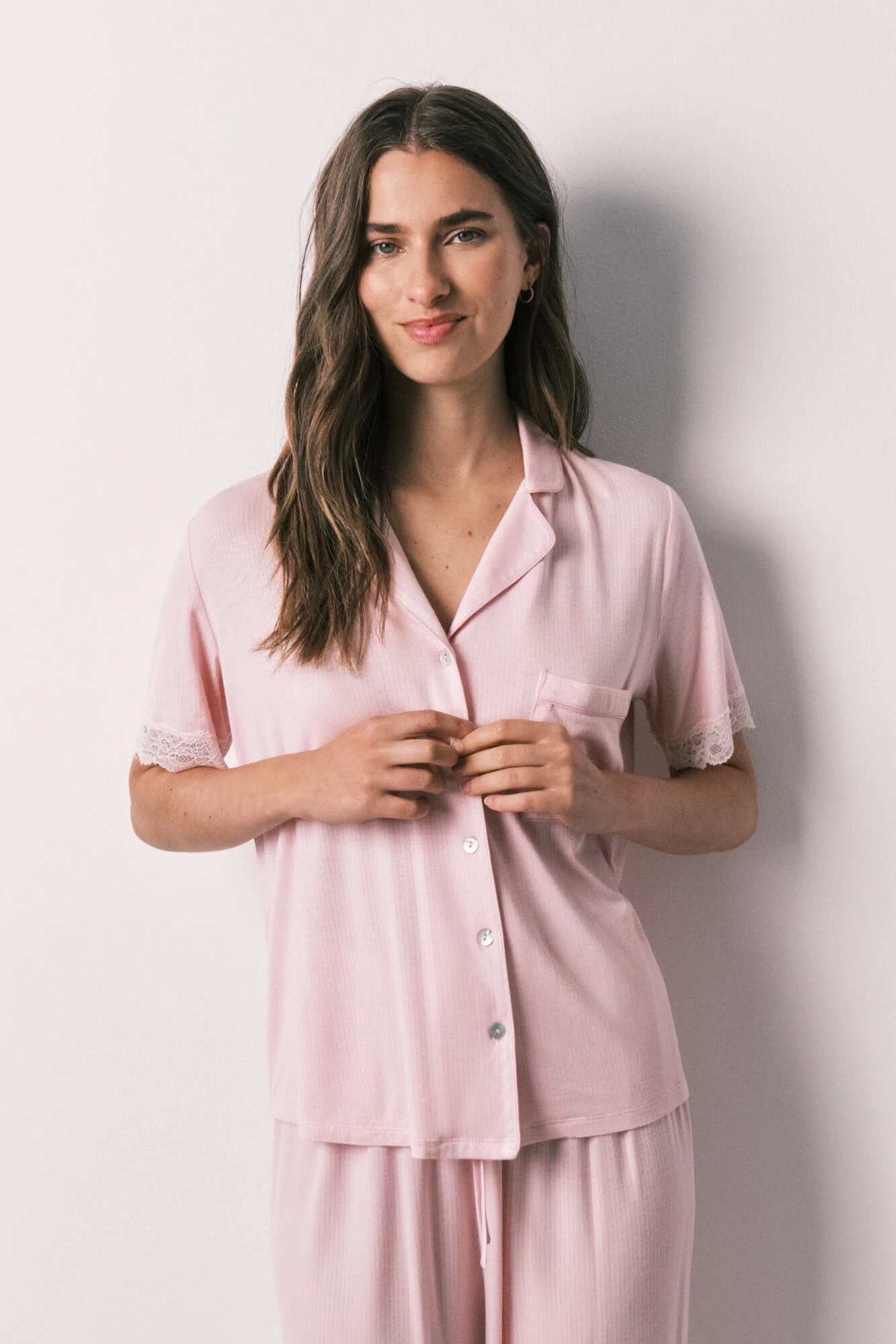 Pink viscose and lace capri pyjamas