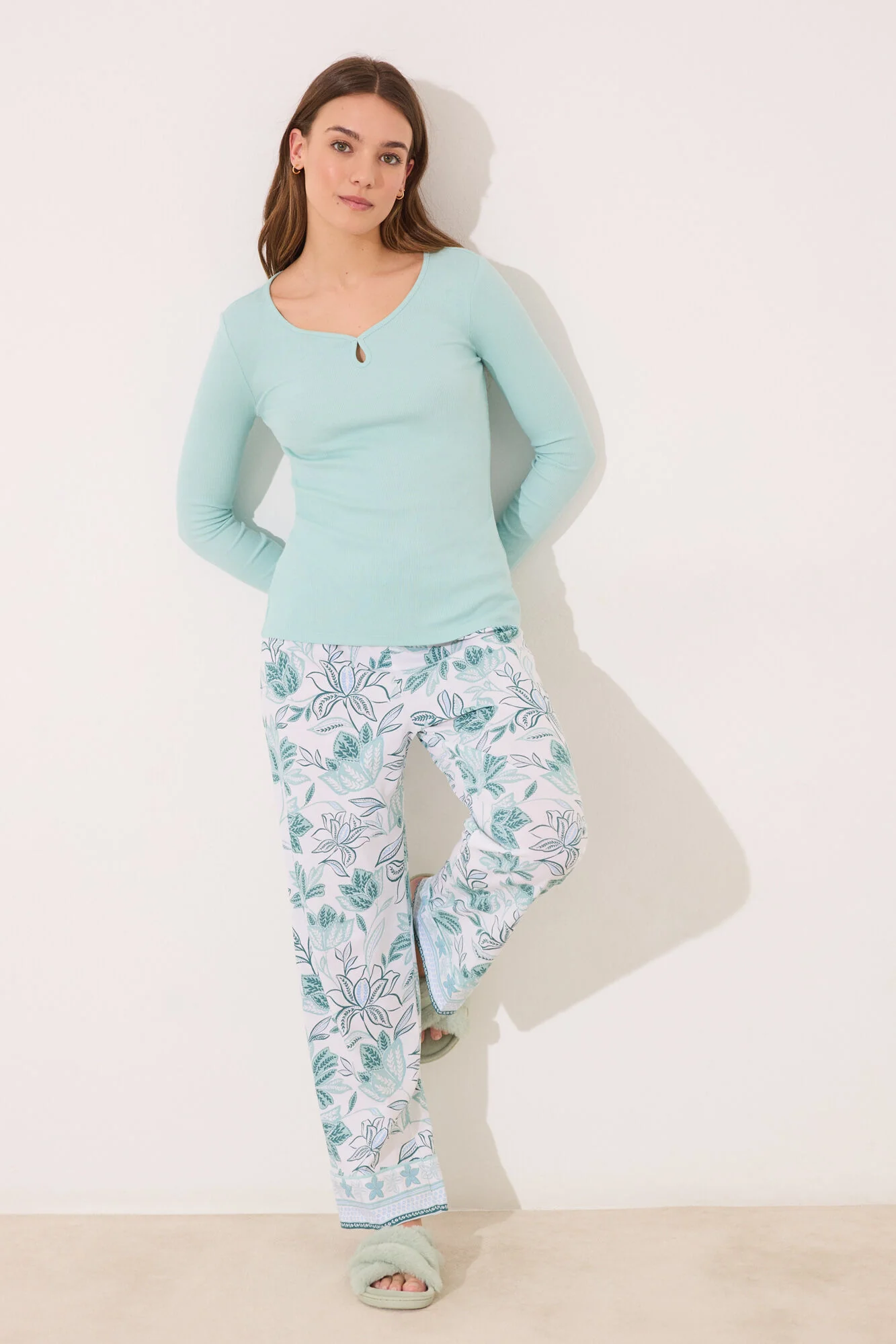 Turquoise green long pyjamas with flowers