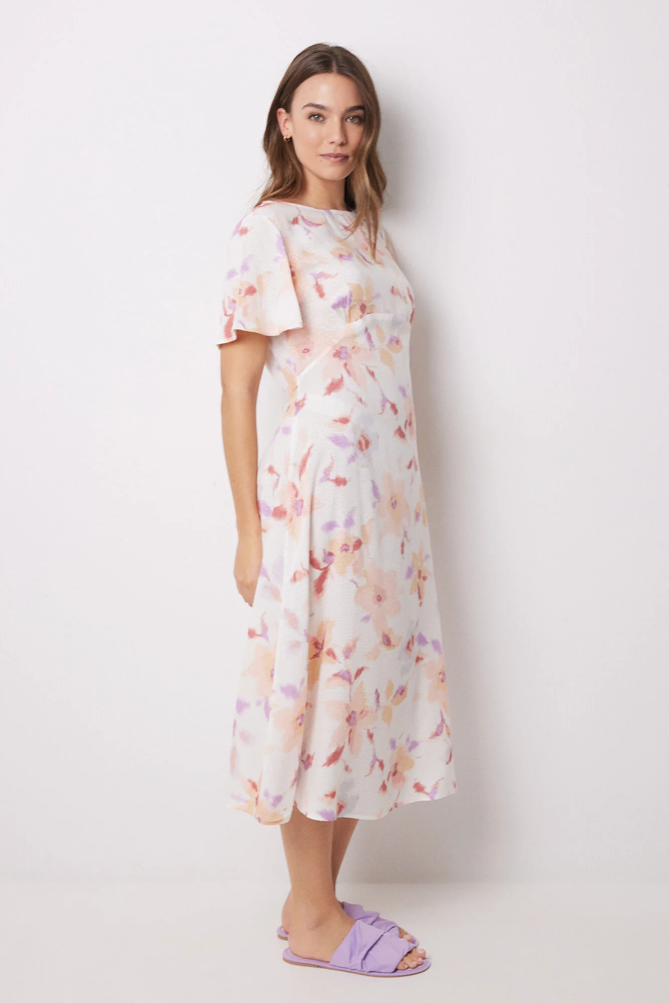 Viscose allover floral midi dress - Image 2