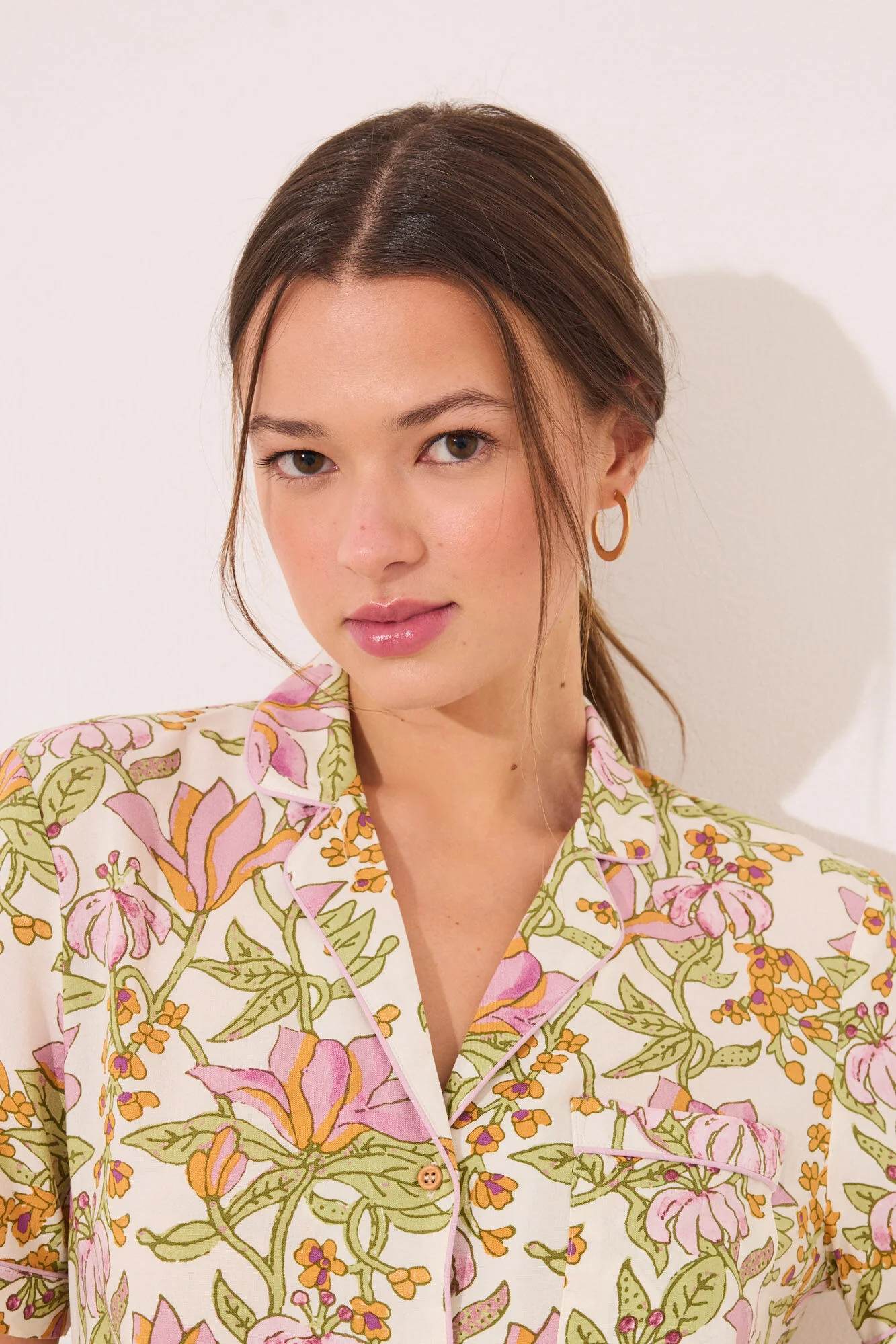 Viscose classic pyjamas with floral print - Image 3