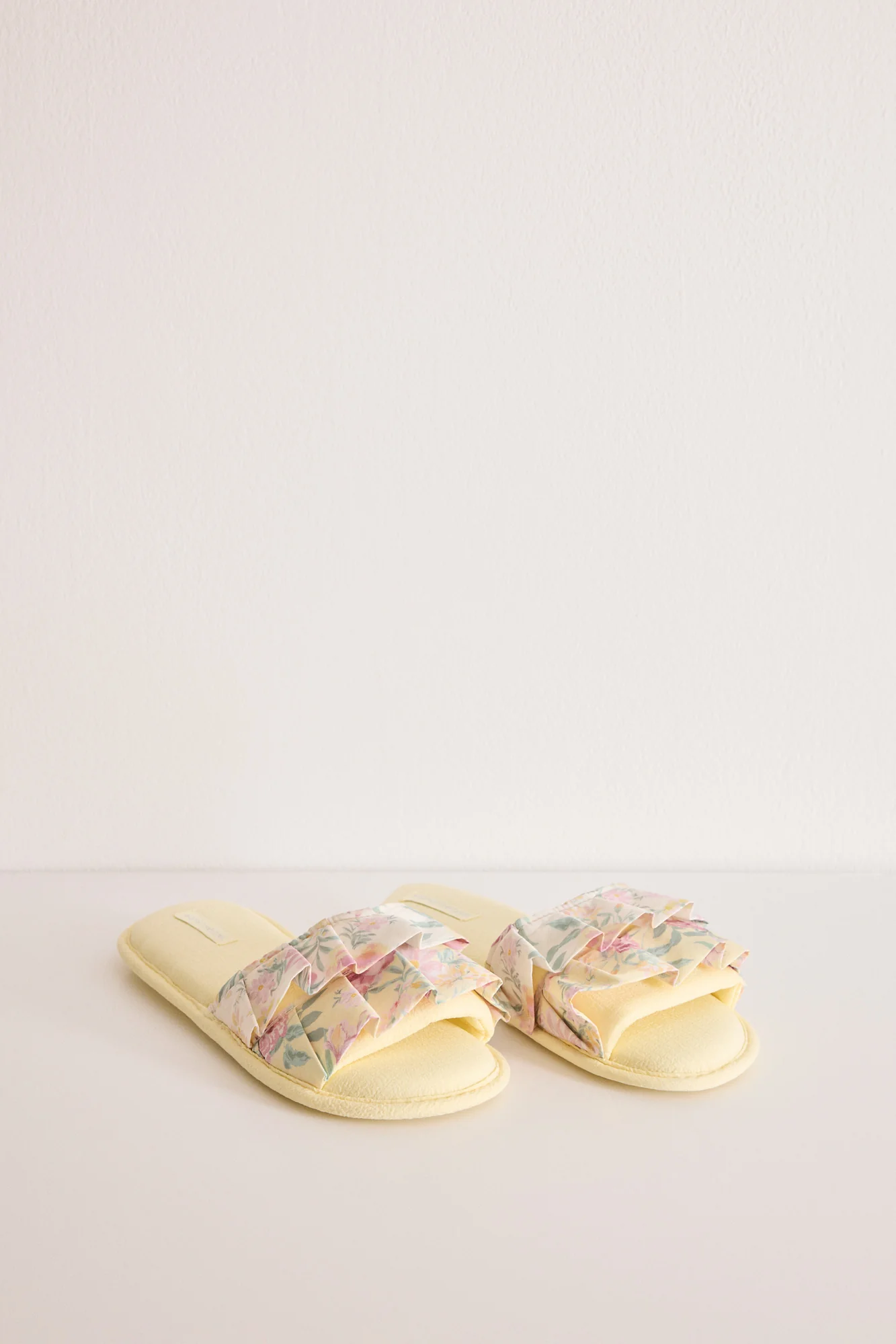Yellow floral open slippers - Image 4